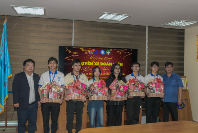Chương trình "Chuyến xe Đoàn viên Xuân Giáp Thìn 2024", Cùng sinh viên UIT về quê đón tết.